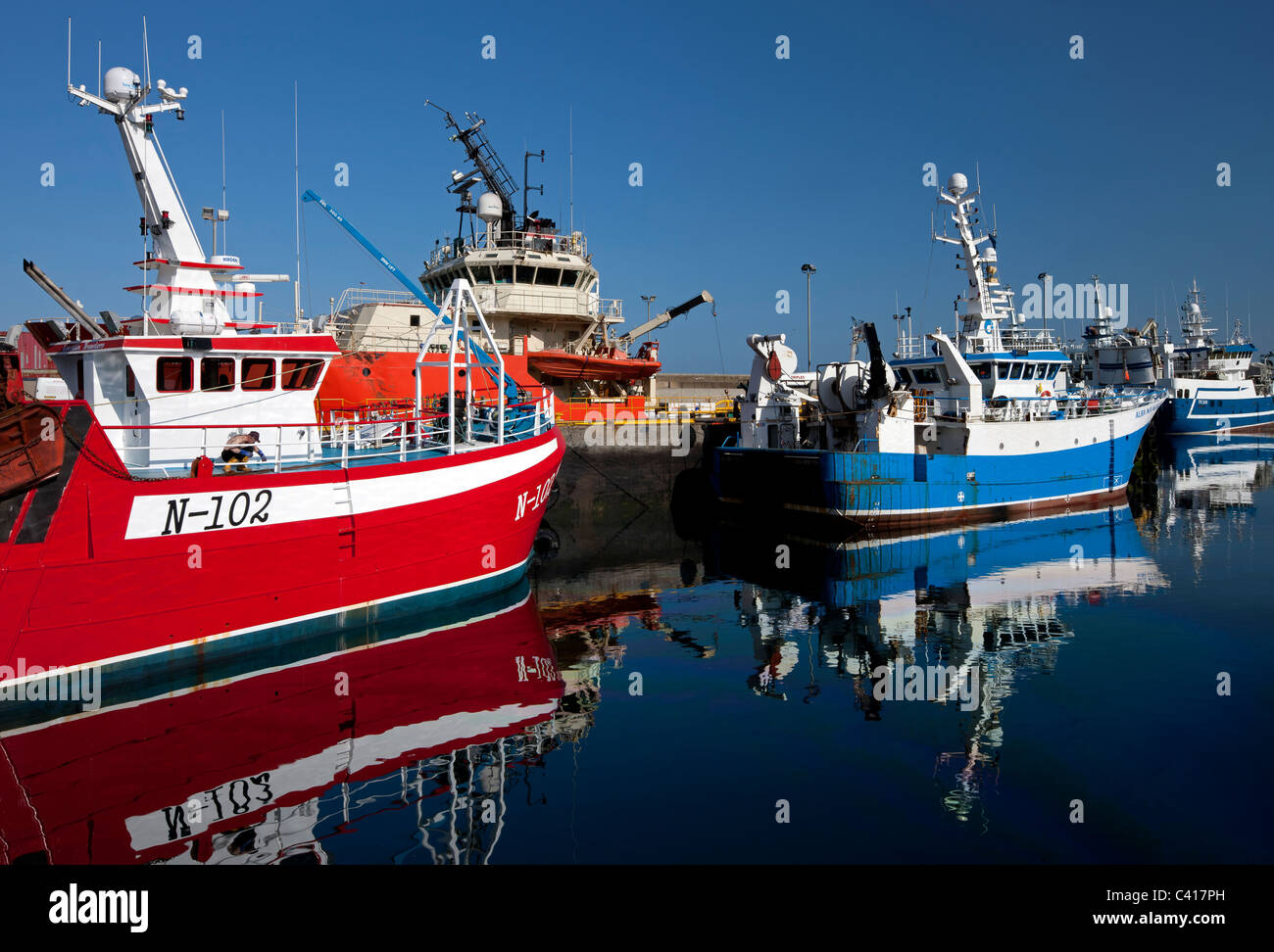 Fishing boats in Fraserburgh harbour, Aberdeenshire, Scotland Stock Photo