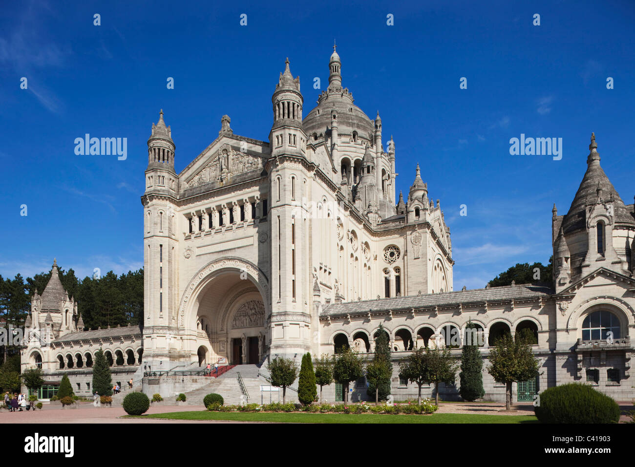 Europe, France, Normandy, Normandie, Lisieux, Basilica of Saint Therese