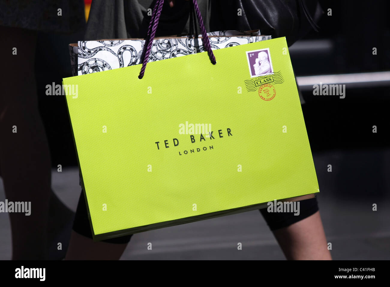 Ted baker bag hi-res stock photography and images - Alamy