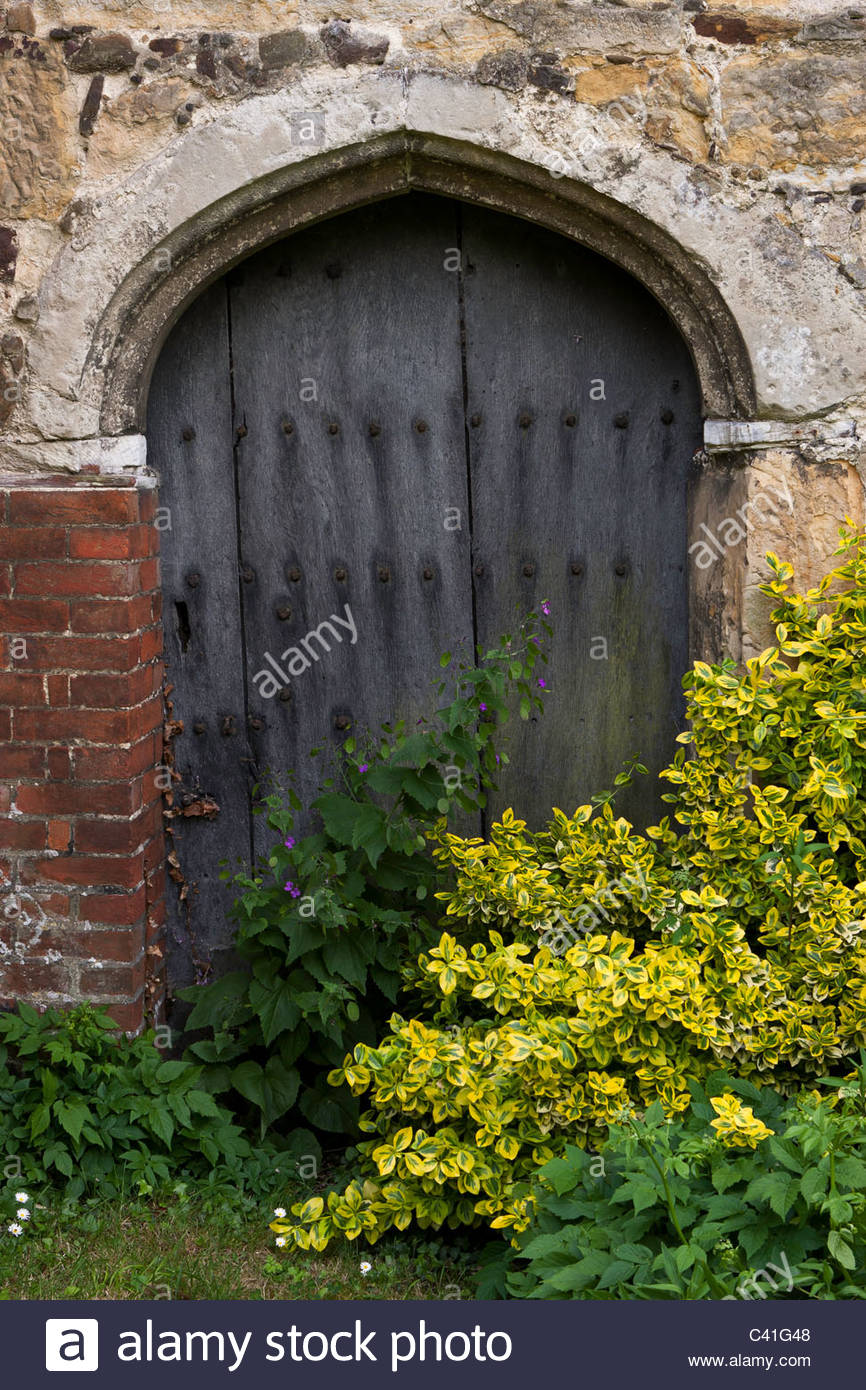 Old Oak Door High Resolution Stock Photography and Images - Alamy