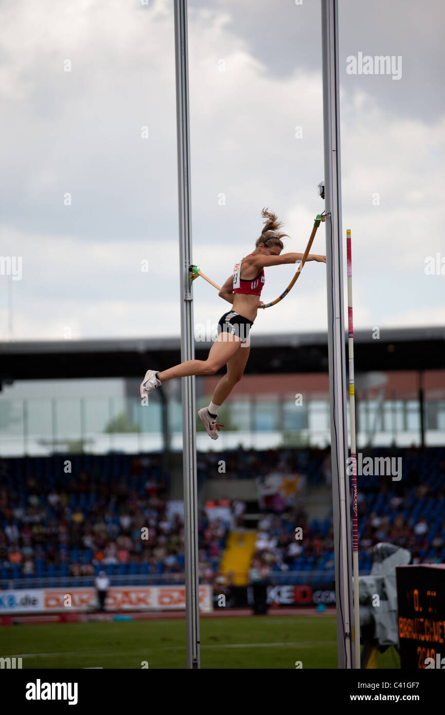 Women pole vault contest at the German Masters, 2010 in Braunschweig