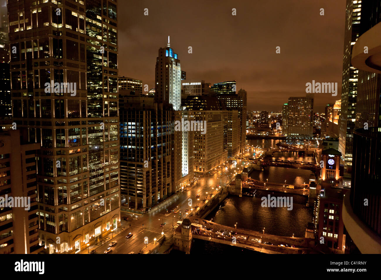 City chicago downtown river hi-res stock photography and images - Alamy
