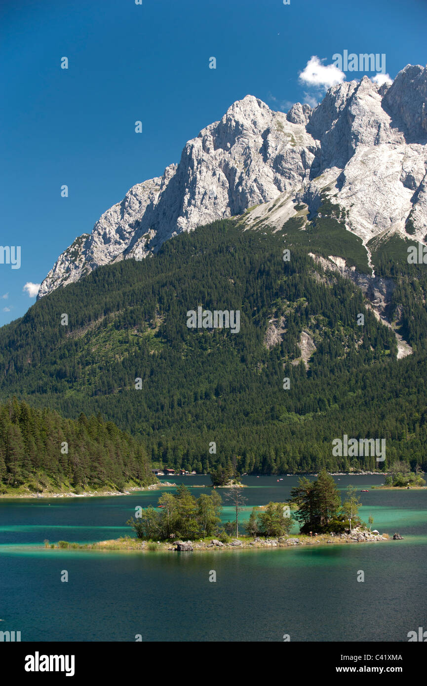 lake Eibsee in Bavaria, Germany, nearby city Garmisch and the alps mountains Stock Photo