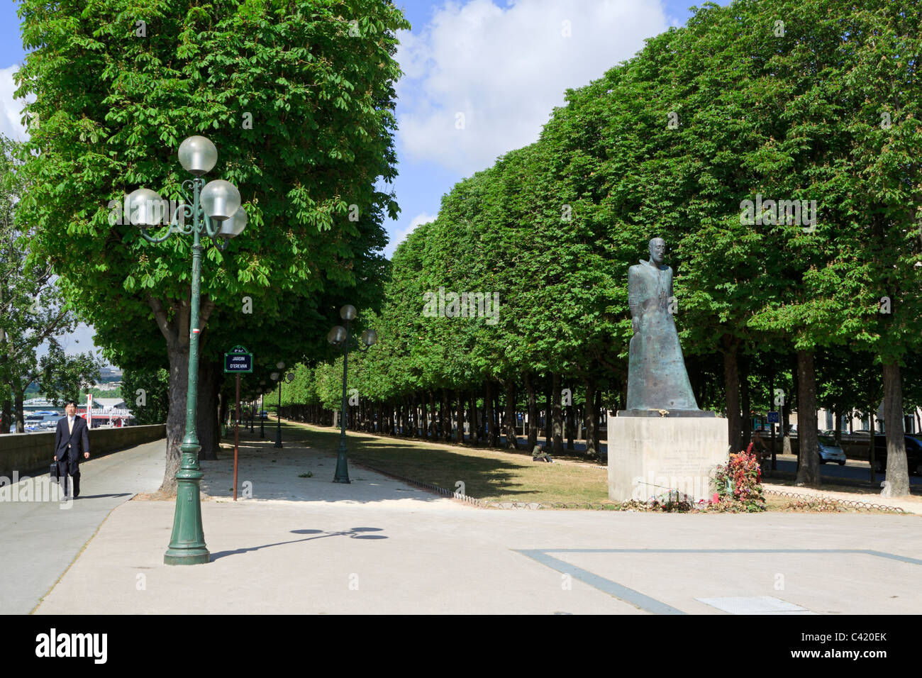 Jardin D'Erevan, Paris. The statue is a memorial to Father Komitas and victims of Armenian genocide in the Ottoman Empire. Stock Photo