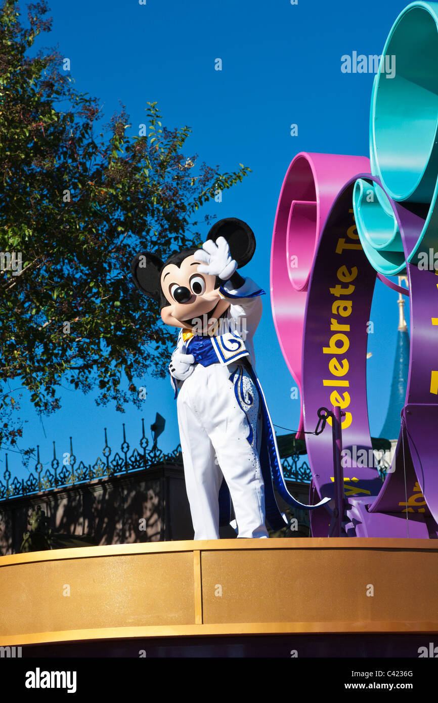 mickey mouse float