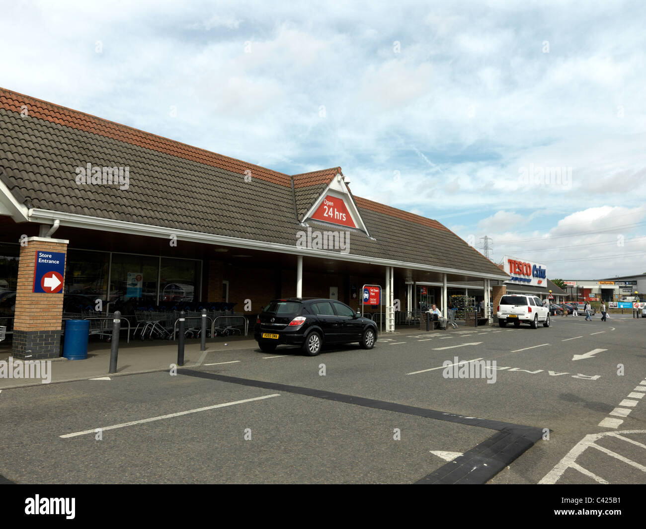 Open 24 hour hires stock photography and images Alamy