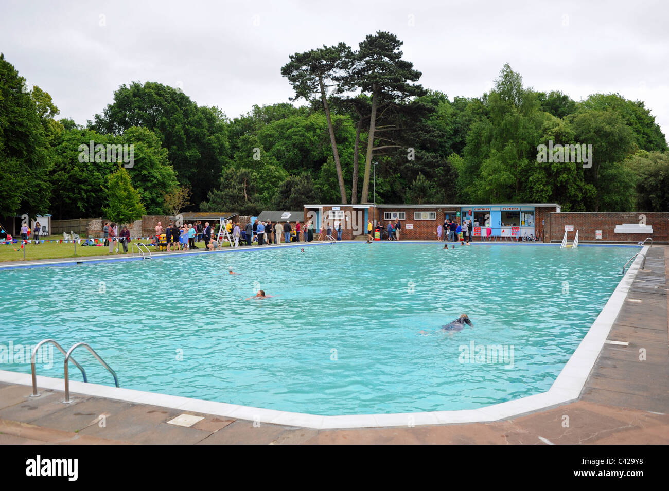 Pells pool, lewes, east sussex hires stock photography and images Alamy