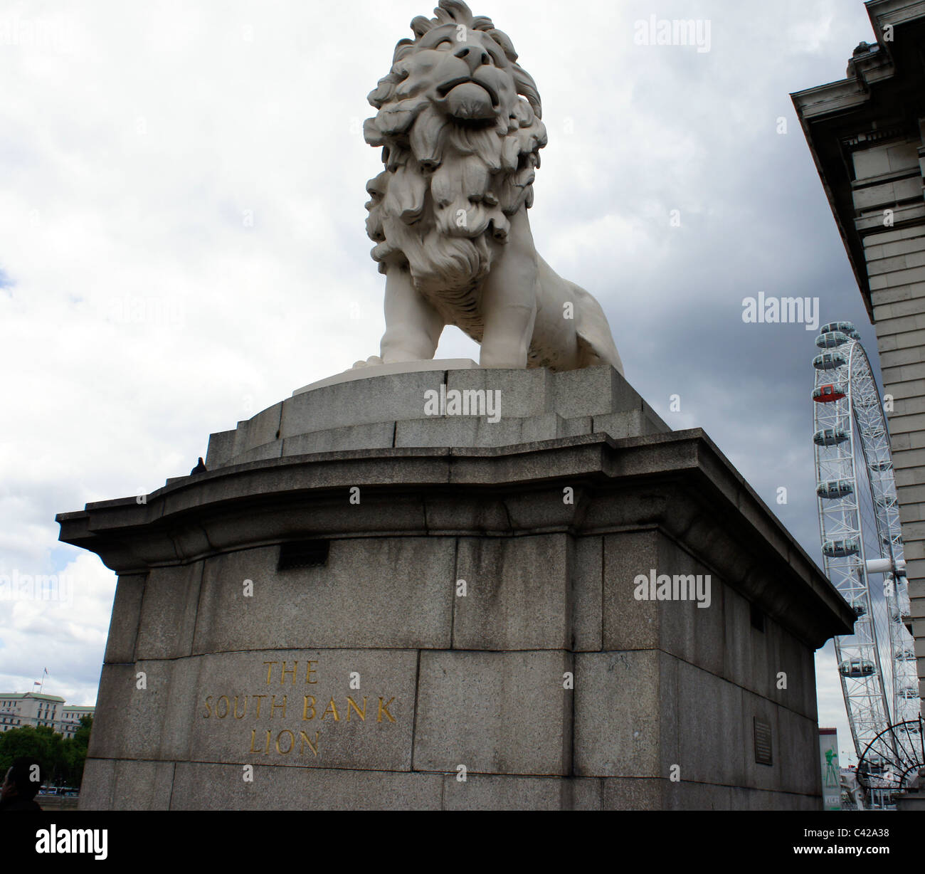 The South Bank Lion with the London Eye in the background Stock Photo ...