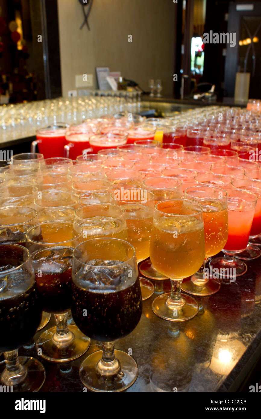 Glasses of drinks hi-res stock photography and images - Alamy