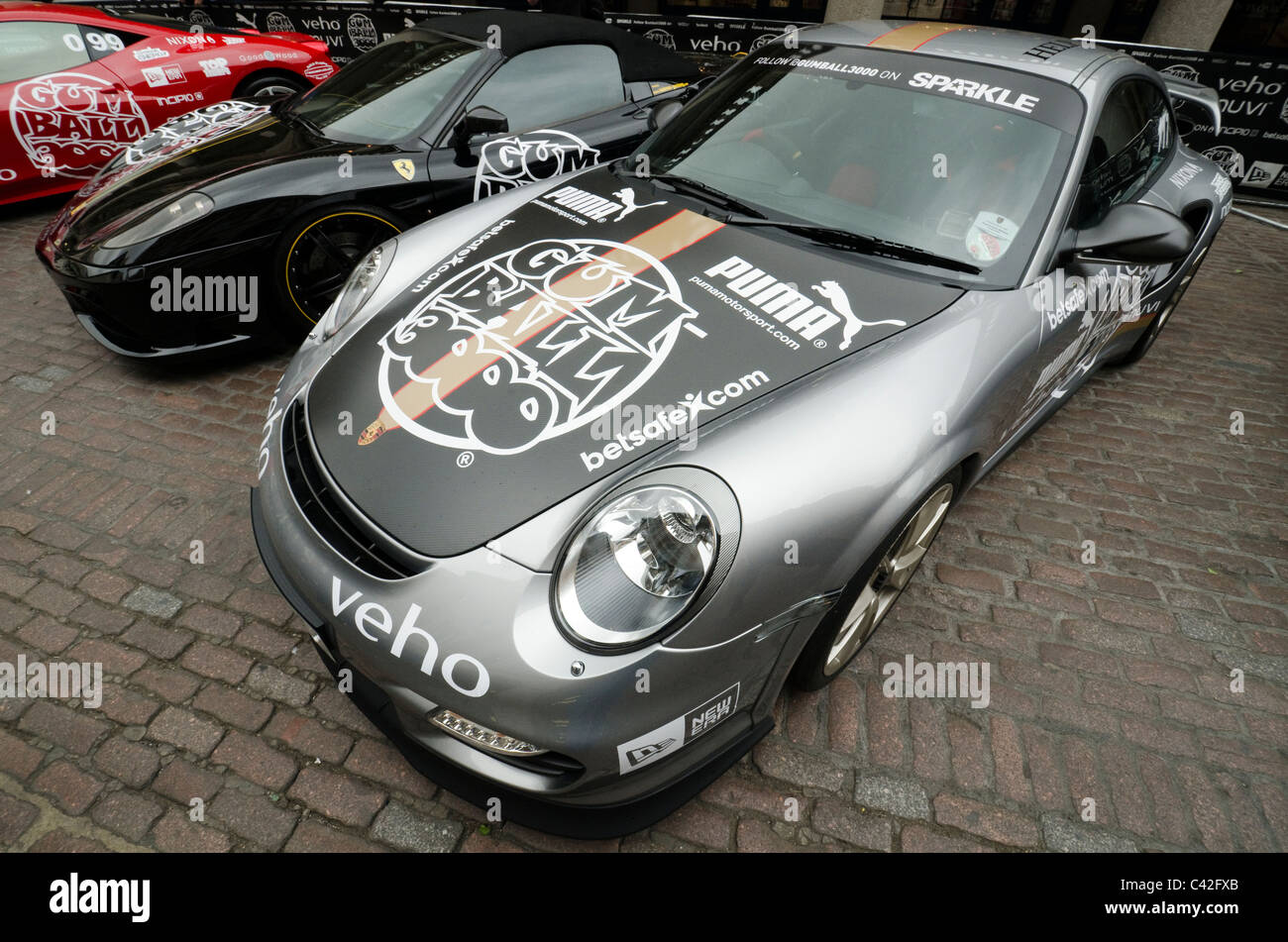 Porsche 911 Parked At Covent Garden Piazza The Start Of The Gumball Rally 3000 Stock Photo Alamy