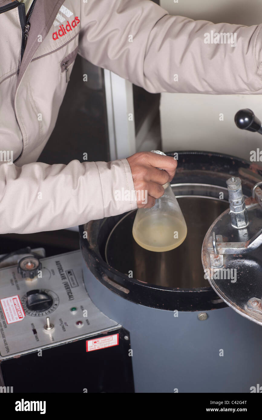 An autoclave hires stock photography and images Alamy