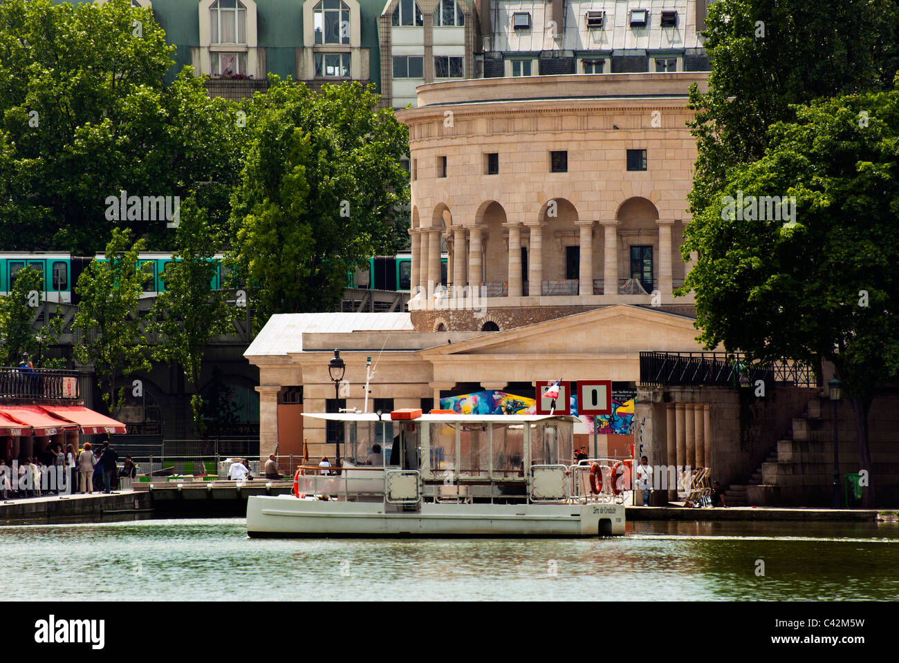 Barriere de la Villette on the canal St-Martin in Paris, France Stock Photo