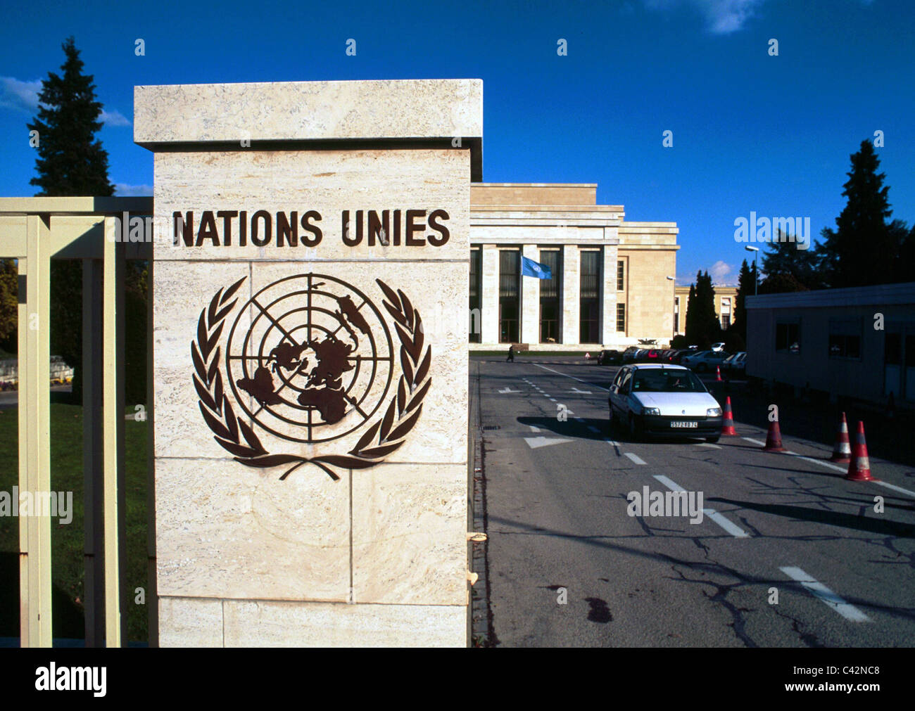 un-headquarters-geneva-switzerland-stock-photo-alamy