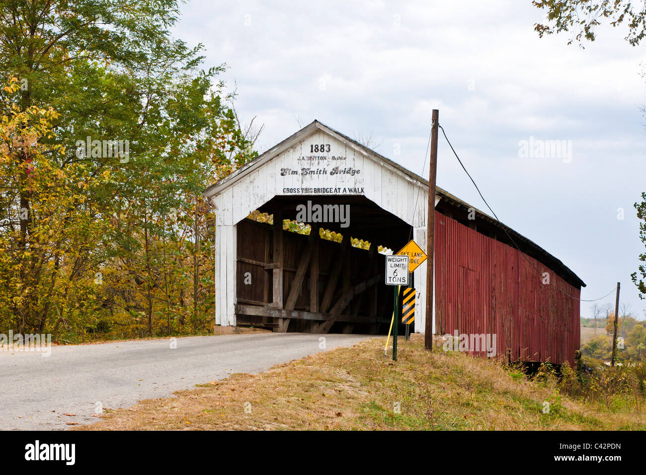 Sim Smith Covered Bridge was built in 1883 to span Leatherwood Creek
