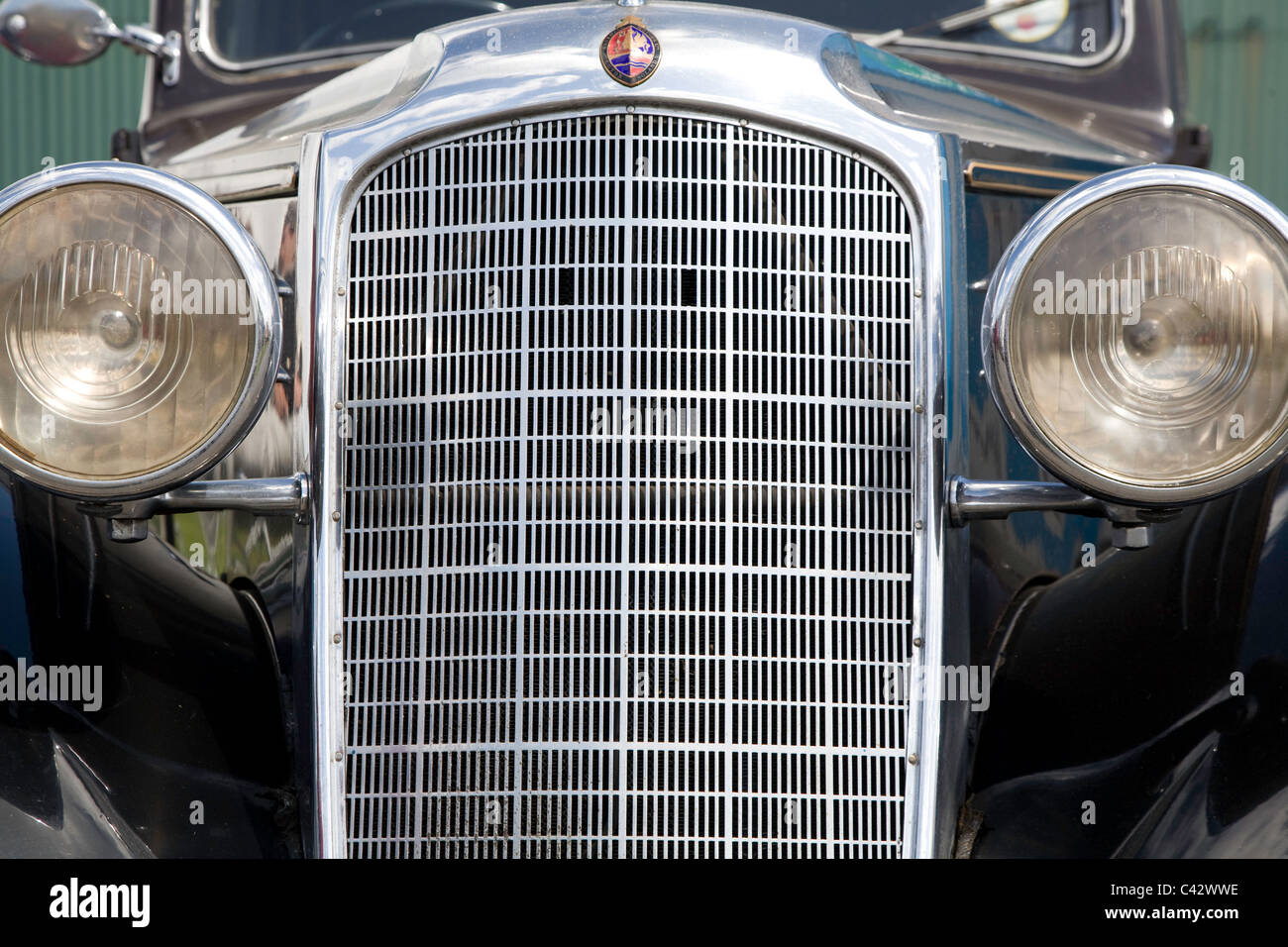 Vintage car radiator hi-res stock photography and images - Alamy