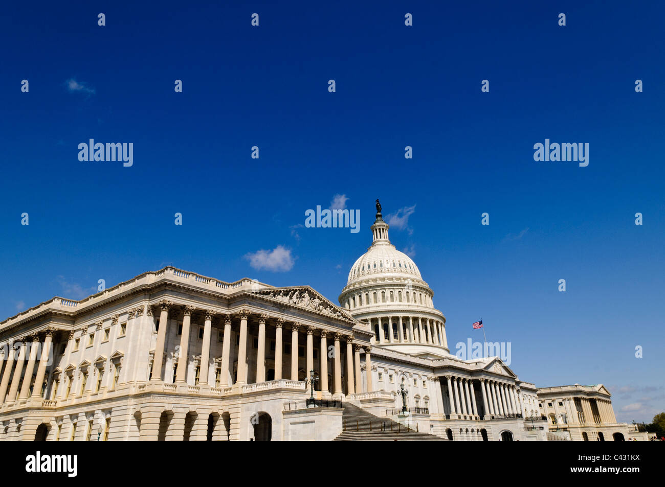United states capitol building stands hi-res stock photography and ...