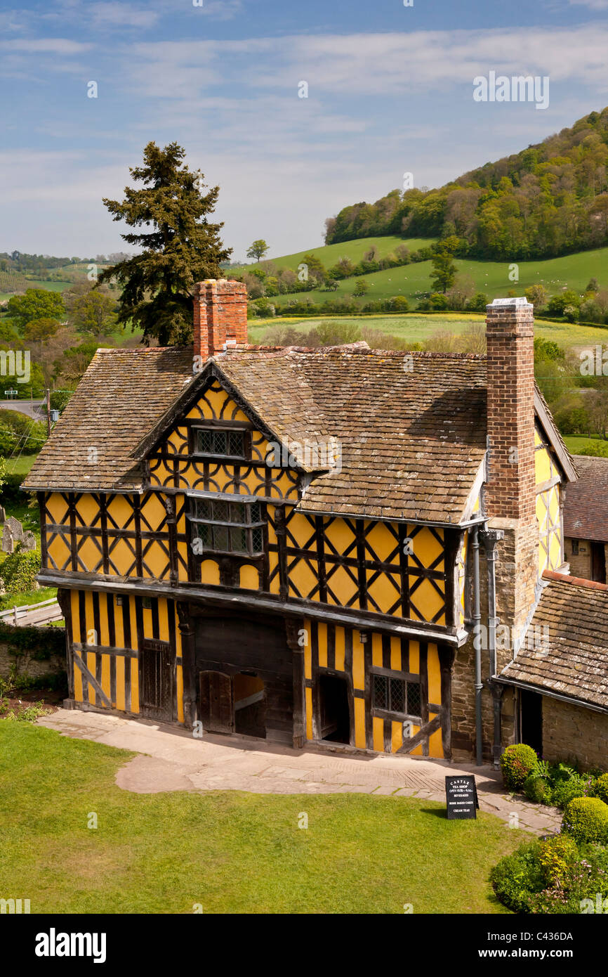 Gatehouse at Stokesay Castle in countryside setting Stock Photo