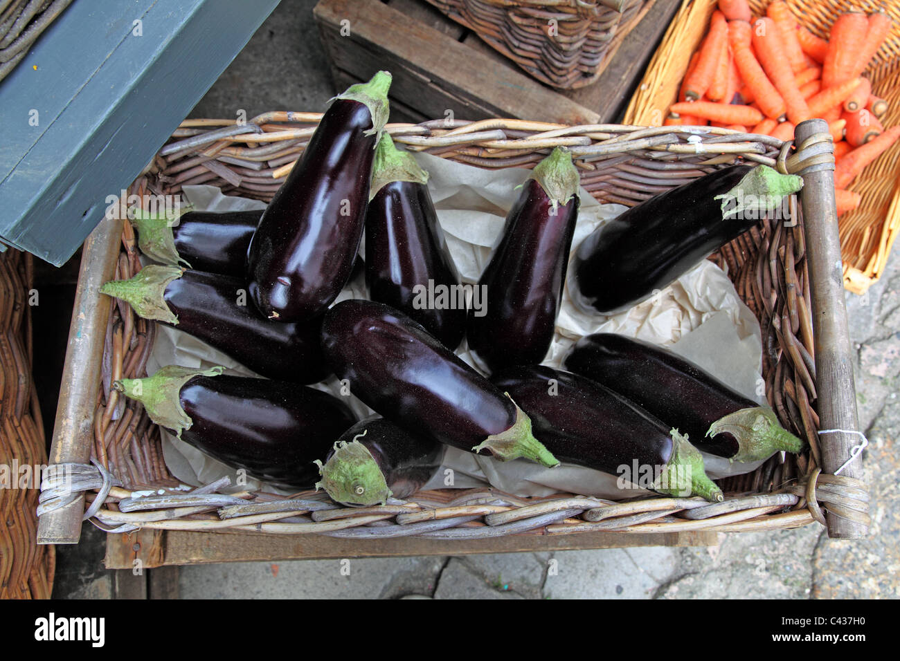 box aubergines Stock Photo