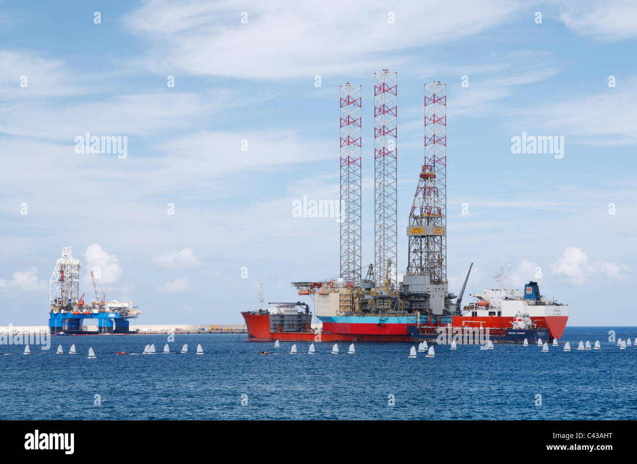Jack up drilling platform Stock Photo Alamy
