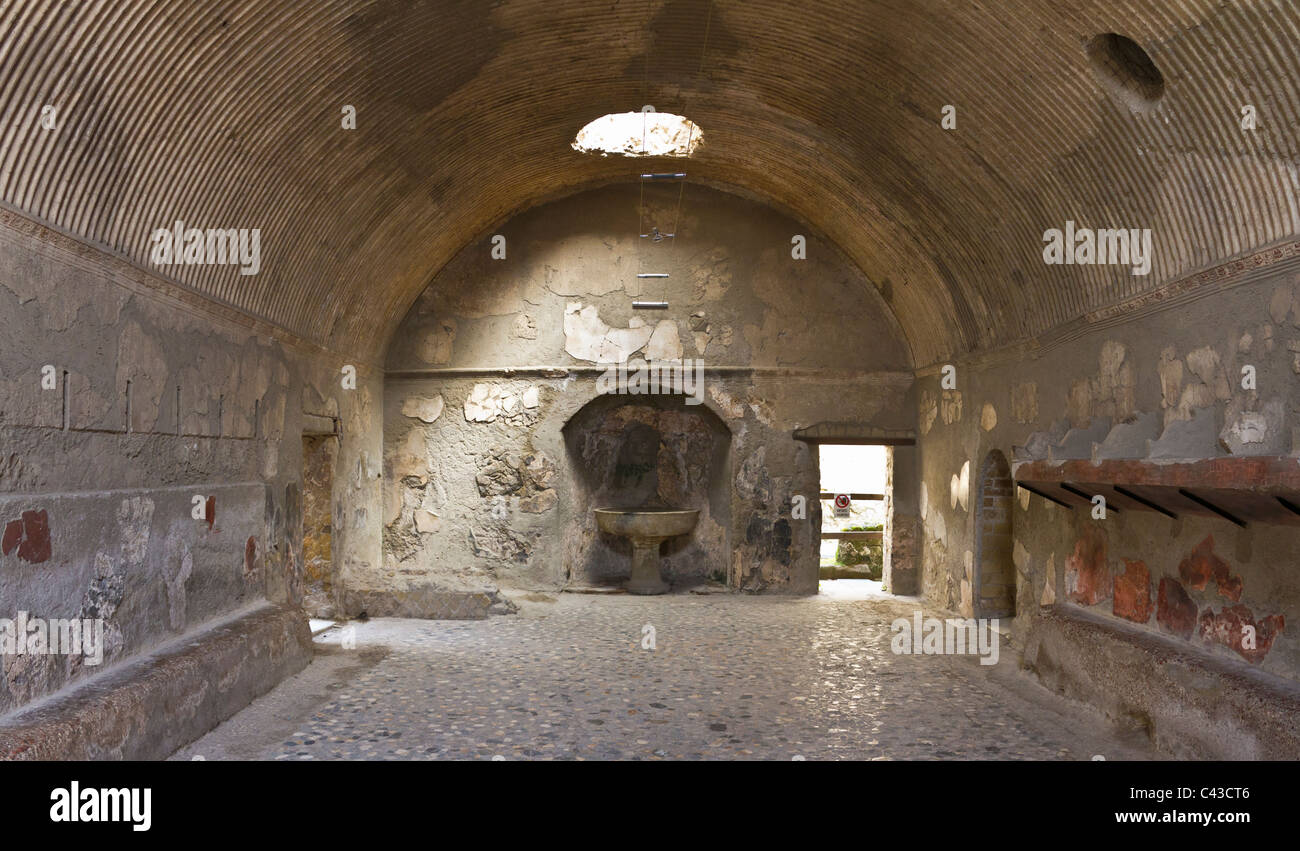 Calidarium (steam room) at the baths in Herculaneum, with grooves in the barrel-vaulted ceiling to collect condensation Stock Photo