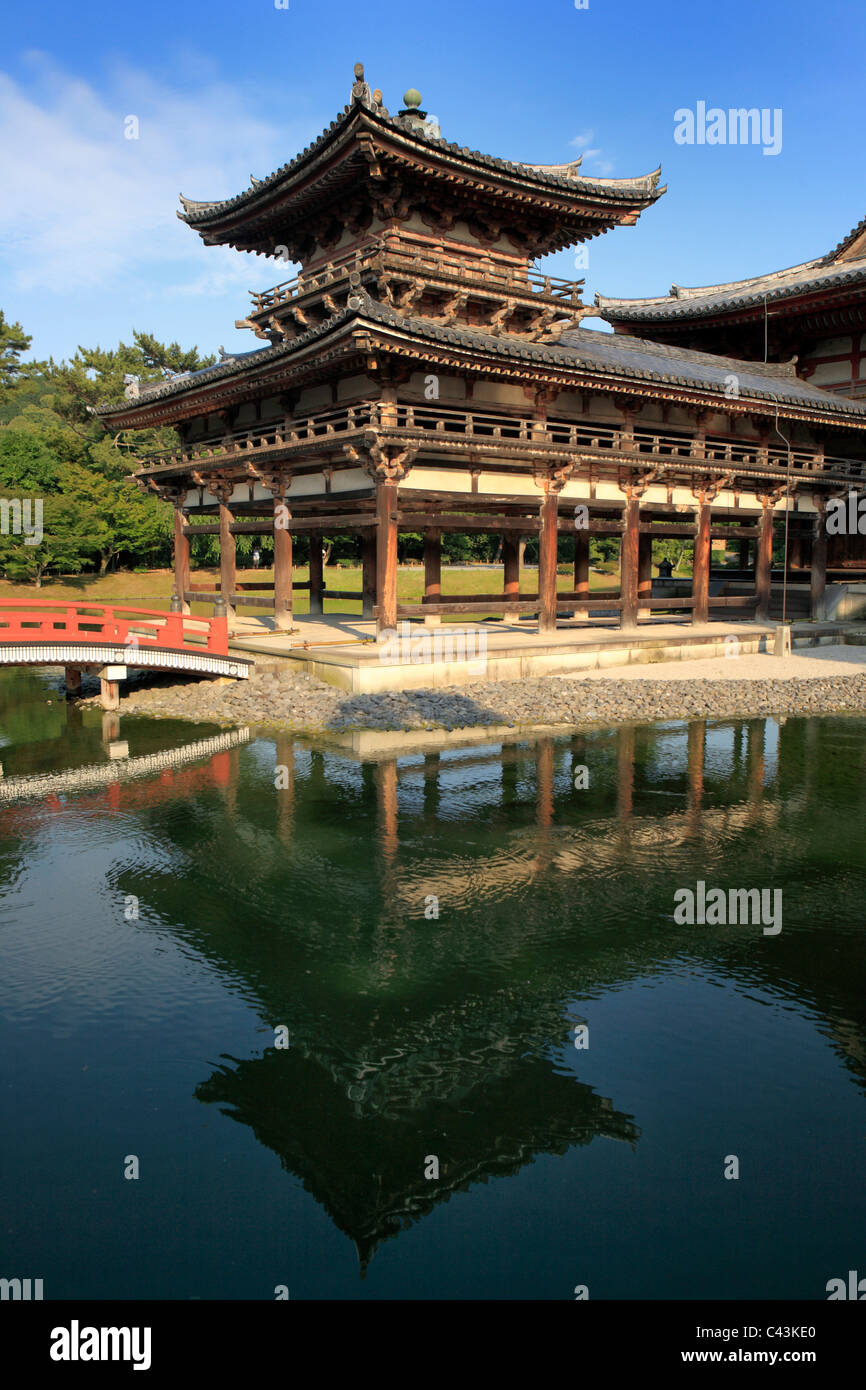 Asia, Asian, Far East, Japan, Japanese, travel destinations, Architecture, building, house, houses, Pond, water, reflection, ref Stock Photo