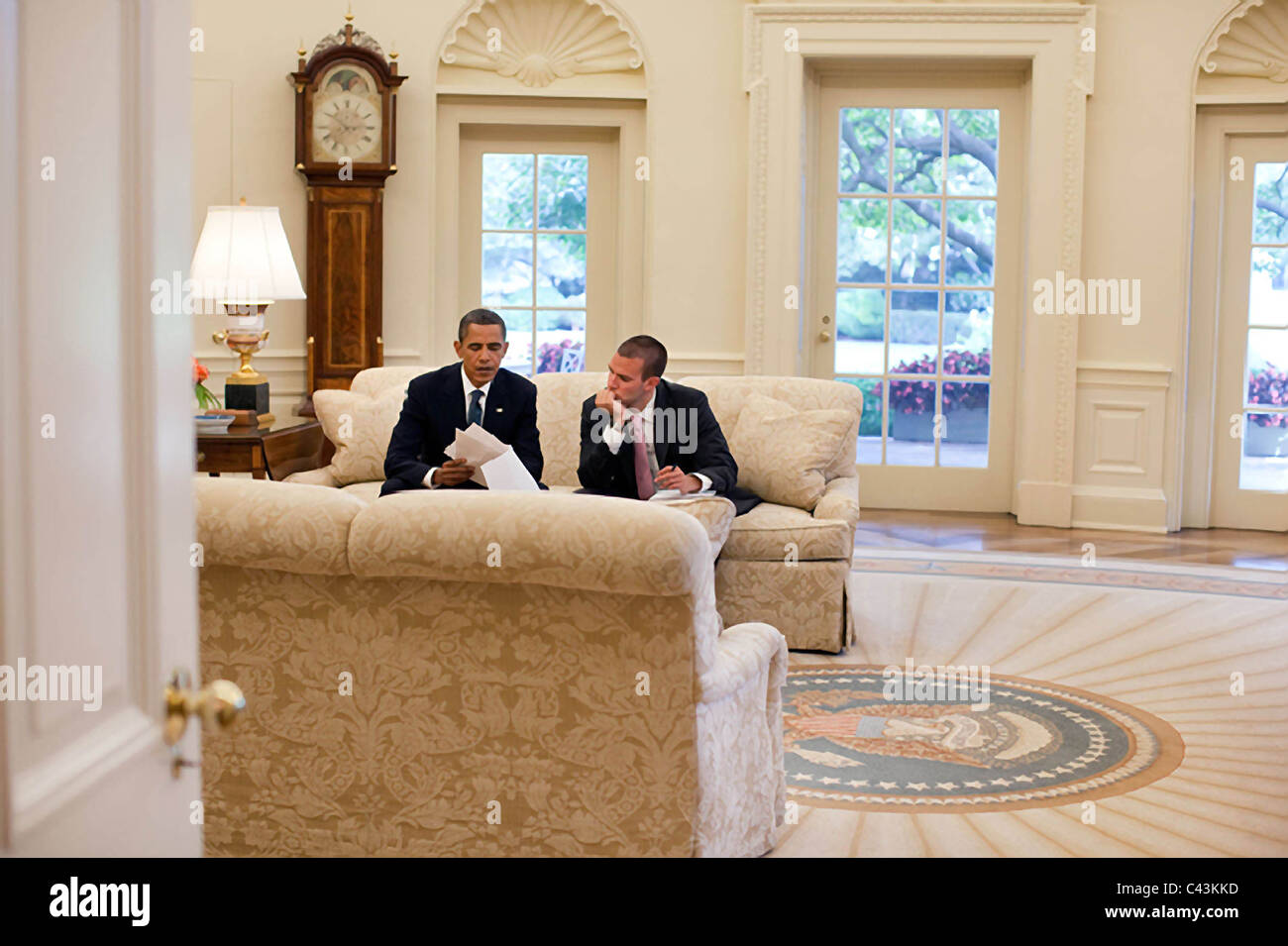 Jon favreau speechwriter hi-res stock photography and images - Alamy