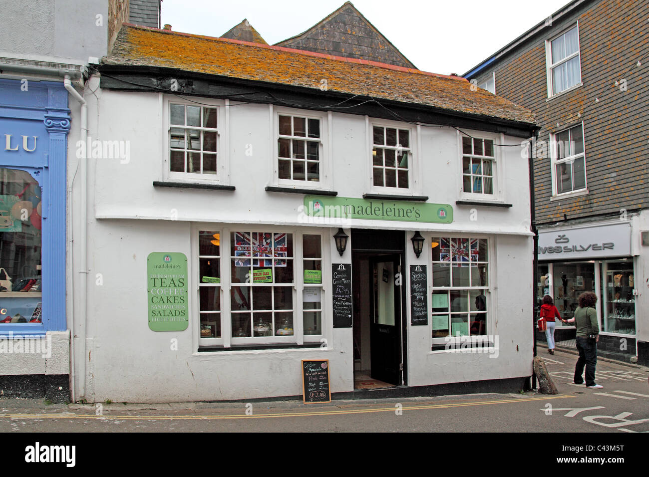 st ives high street shops Stock Photo Alamy