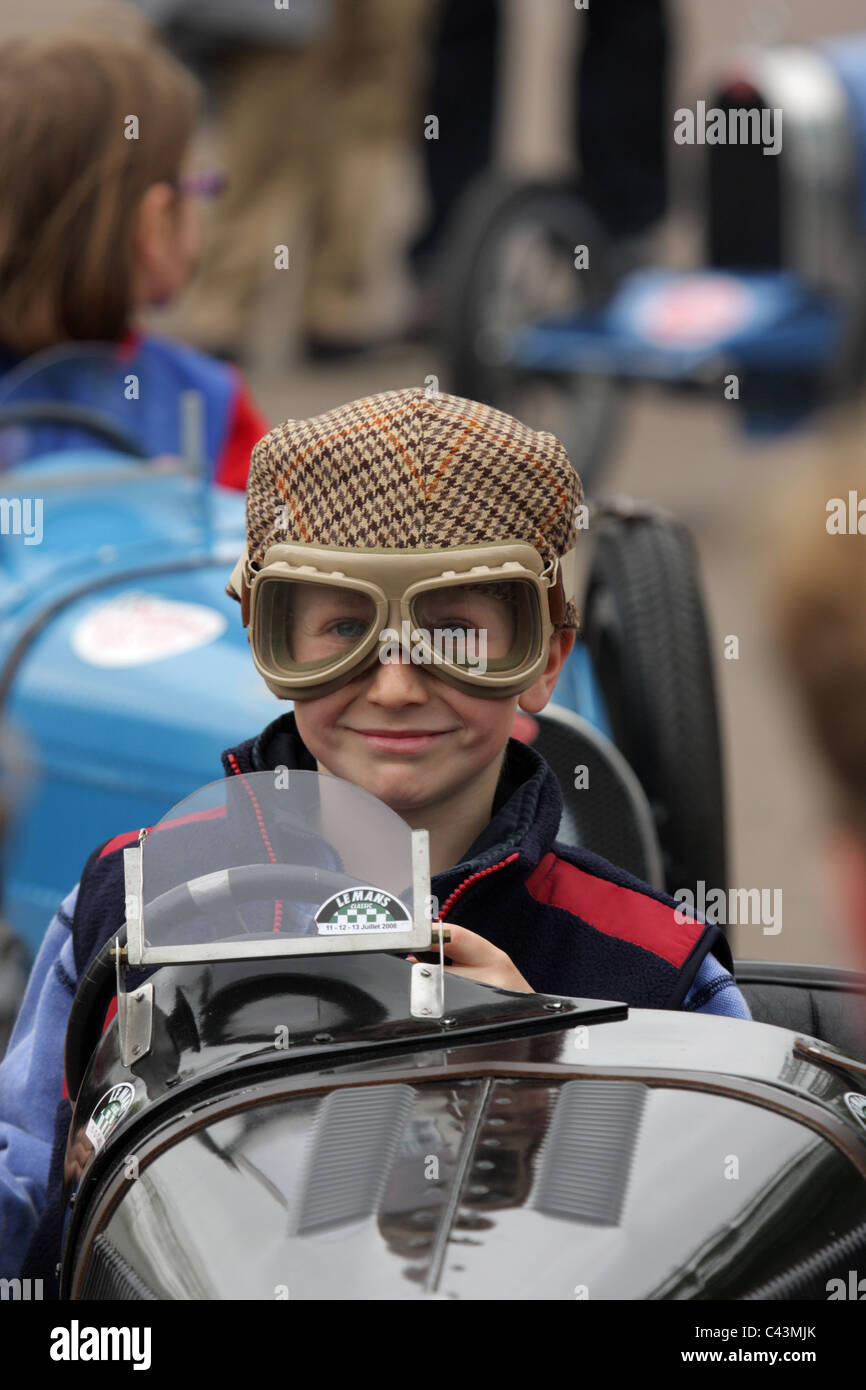 Driving goggles vintage hi res stock photography and images Alamy