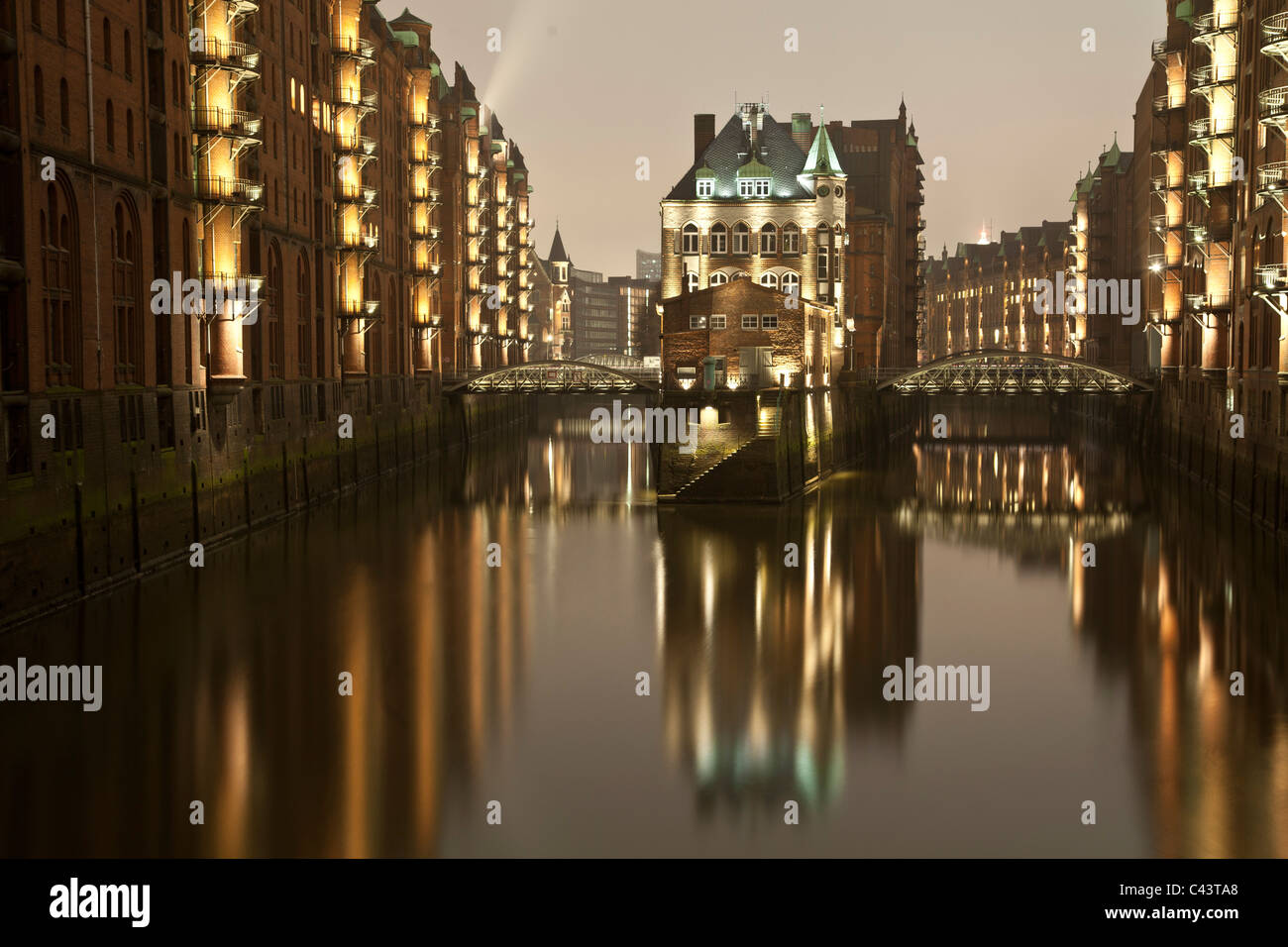 Germany, oak, oaken post, Elbe, harbour, port, port, Hamburg, Hanseatic town, warehouse, warehouse complex, post, Poggenmuhle, m Stock Photo