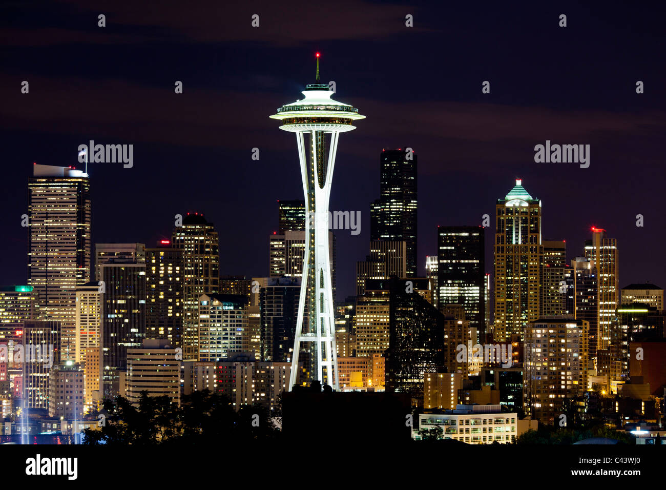 Space needle at night hi-res stock photography and images - Alamy Space needle at night hi-res stock photography and images - Alamy