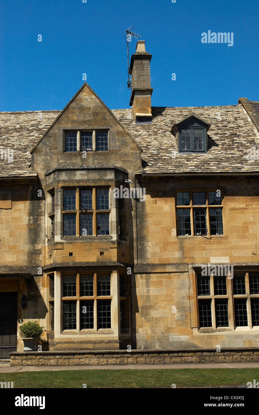 Traditional cotswold stone house Chipping Campden Stock Photo Alamy