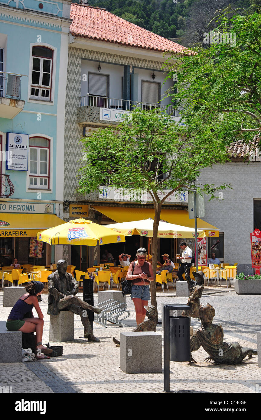 Outdoor restaurant, Largo dos Choroes, Monchique, Algarve Region, Portugal Stock Photo