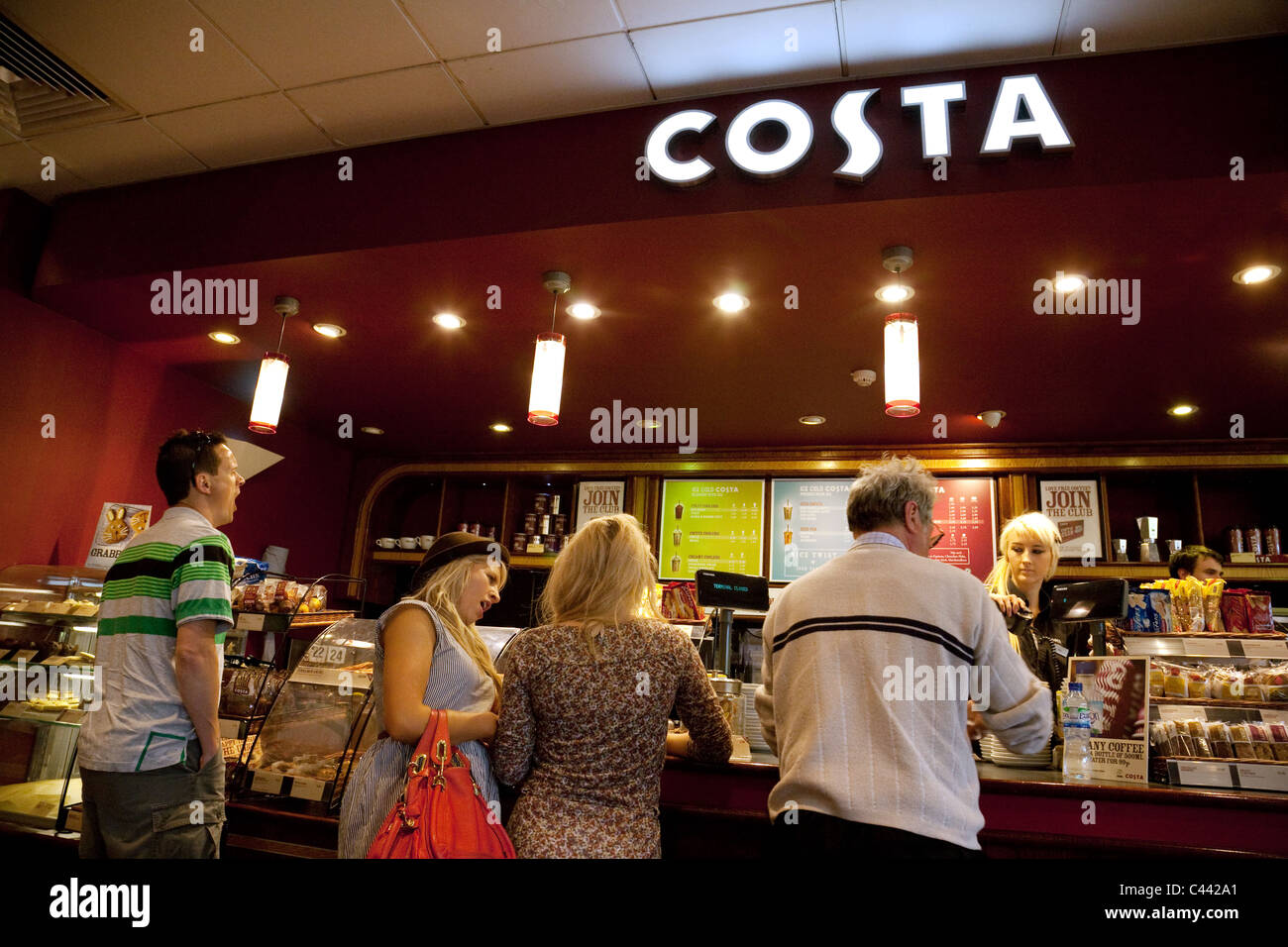 Queue at Costa Coffee, Exeter motorway Services, M5, Devon UK Stock