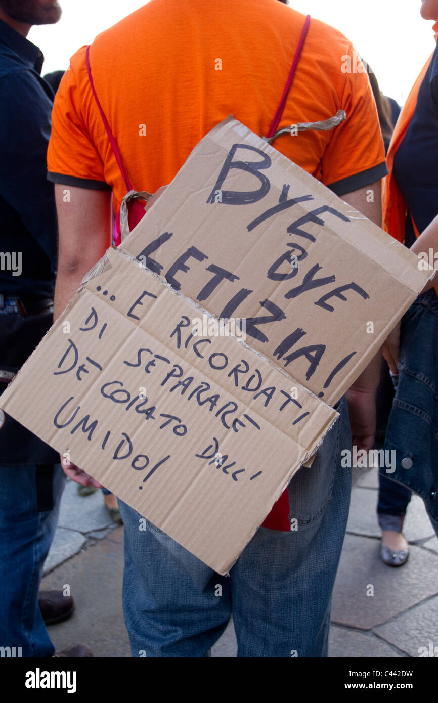 Celebrations in Duomo square as Silvio Berlusconi's party is defeated in Milan election. Photo:Jeff Gilbert Stock Photo