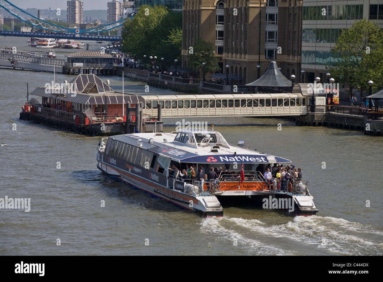 Thames water taxi hi-res stock photography and images - Alamy