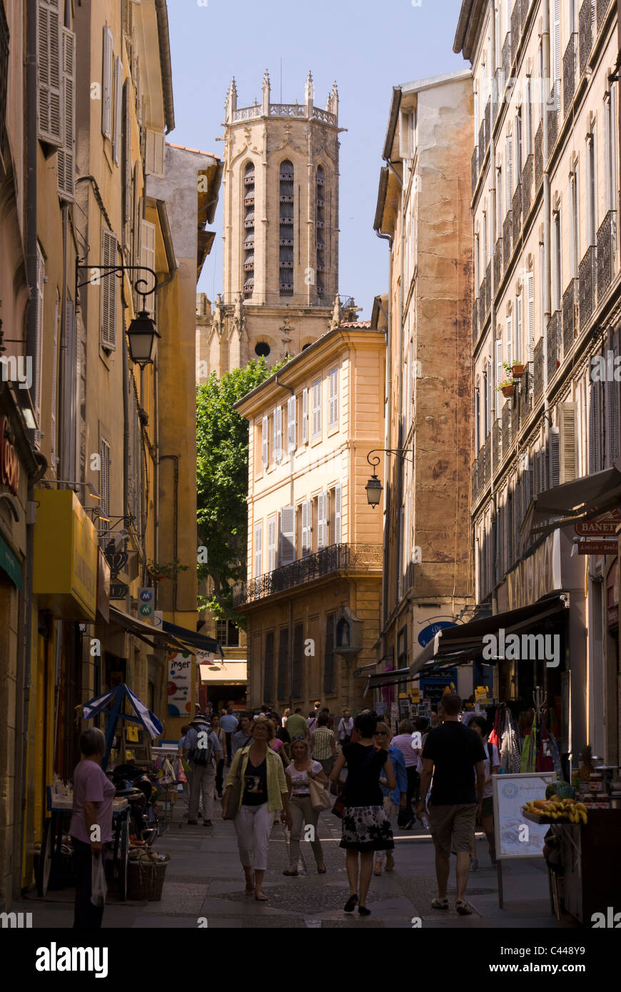 Rue Gaston de Saporta towards Cathédrale Saint-Sauveur. Aix-en-Provence, Bouches-du-Rhône, France. Stock Photo