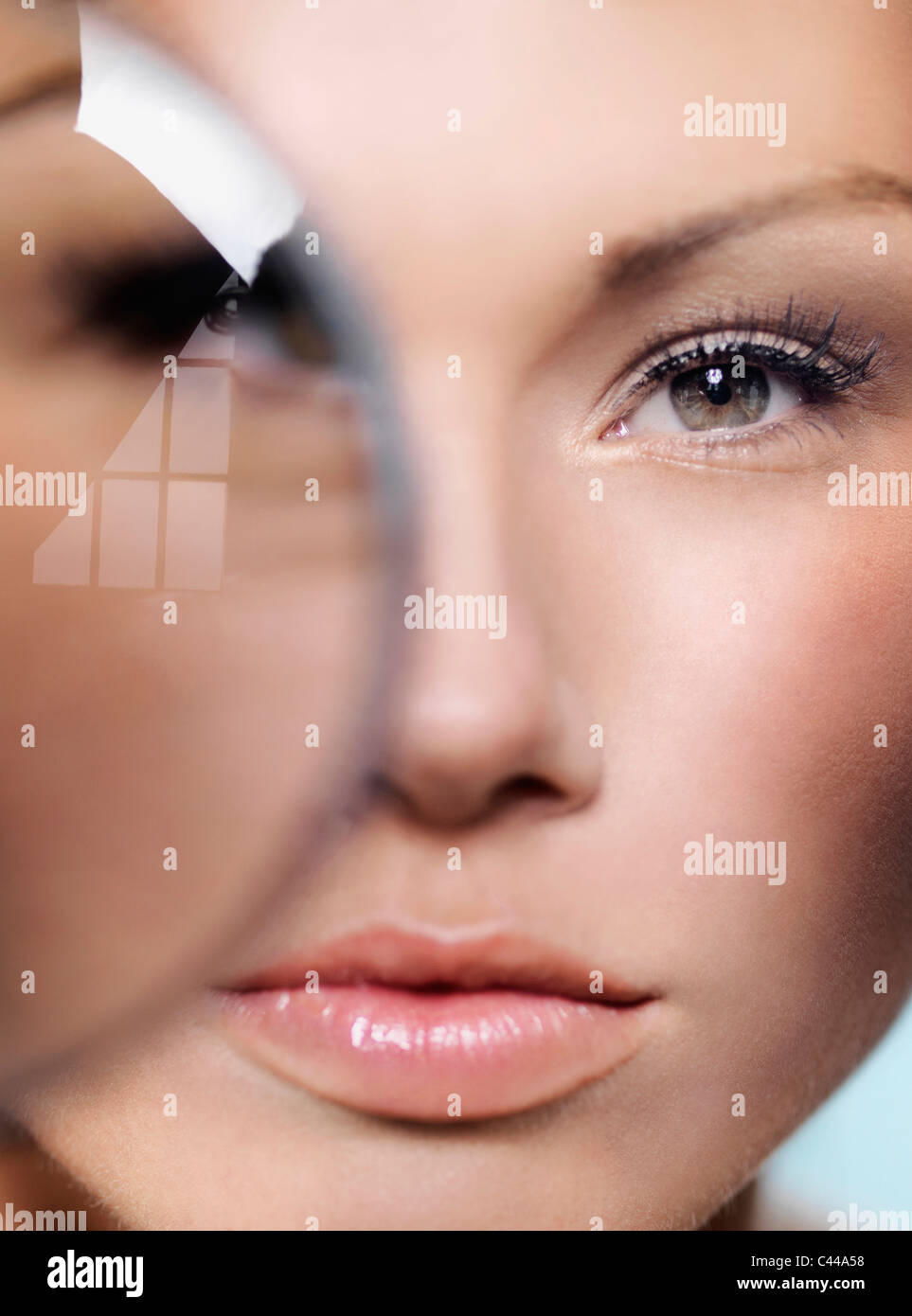 Magnifying glass human body hires stock photography and images Alamy