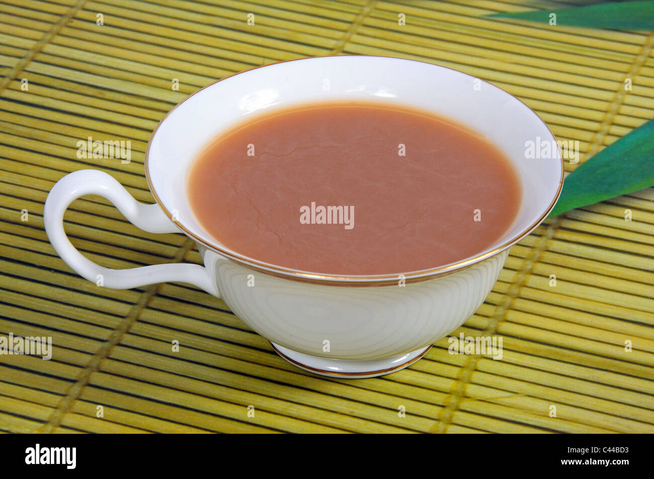 Wedgwood (Cavatina) bone china teacup Stock Photo Alamy