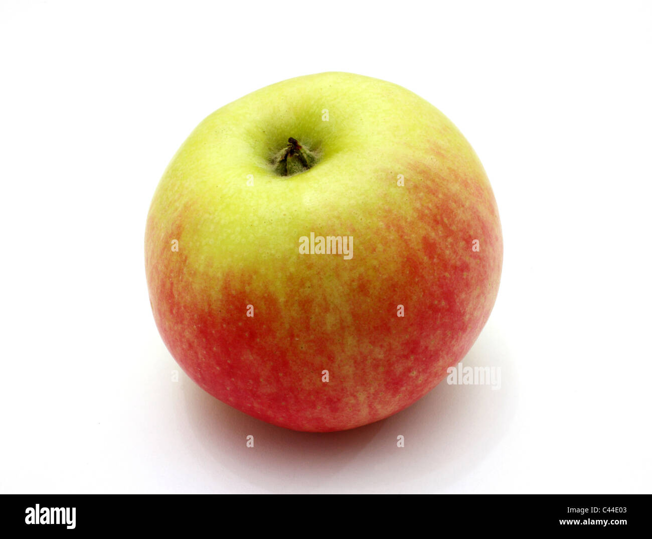 Fresh red apple isolated on white background Stock Photo - Alamy