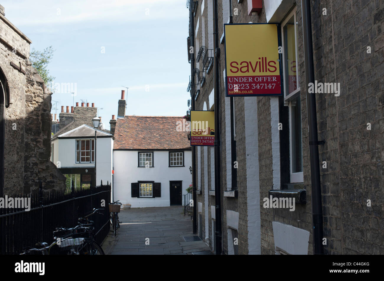 Houses for sale with for sale signs in Cambridge UK Stock Photo Alamy