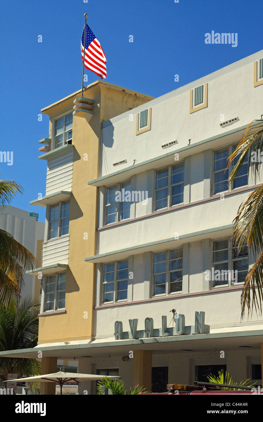 Miami beach art deco historic district hi-res stock photography and ...
