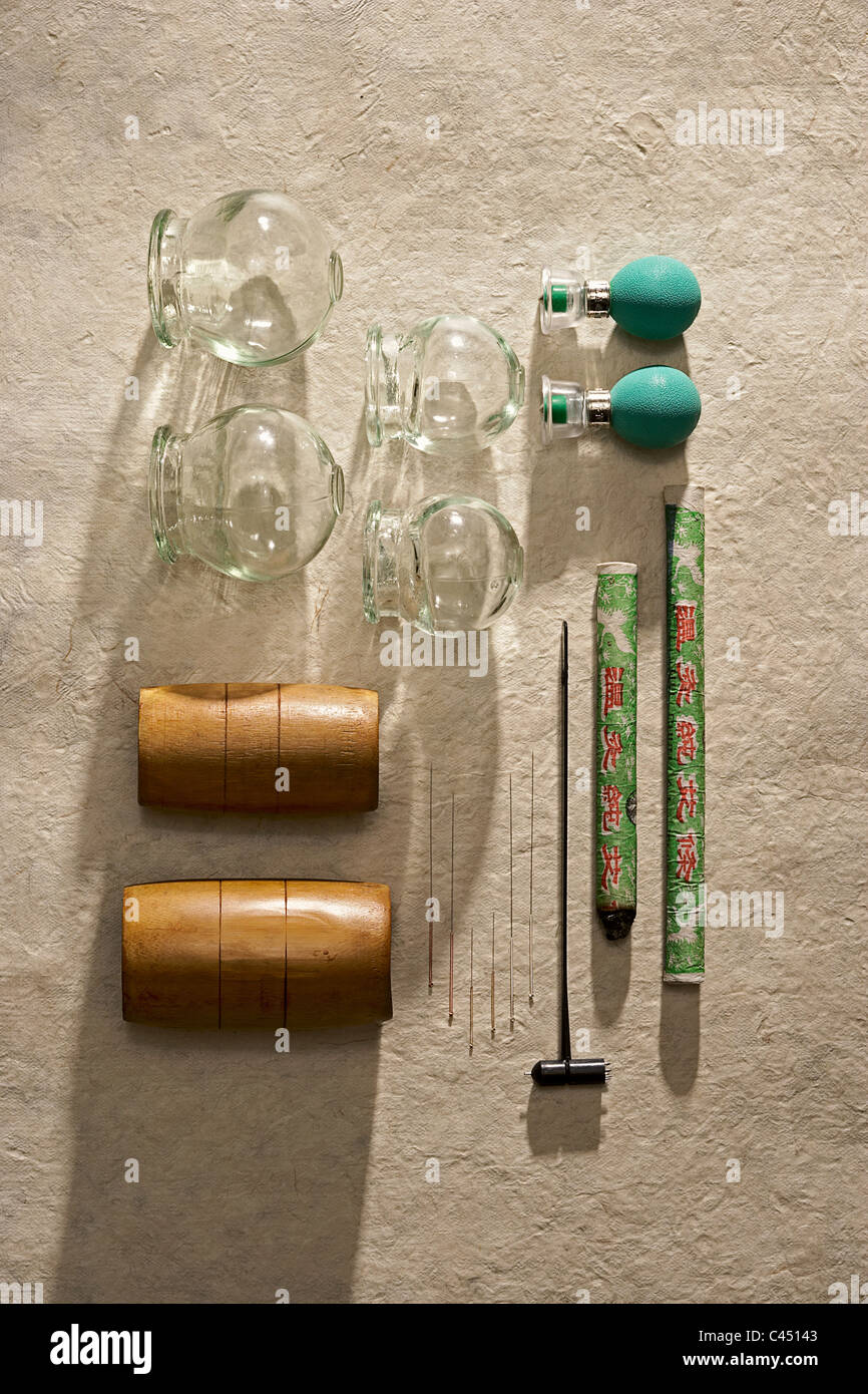 Traditional chinese medicine equipment hires stock photography and