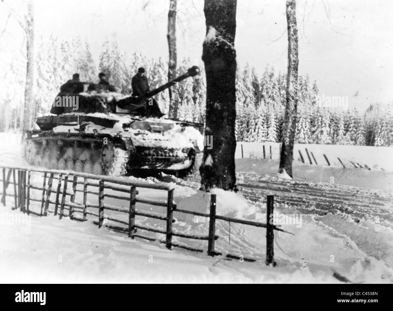 German Panzer IV in the Ardennes, 1945 Stock Photo - Alamy