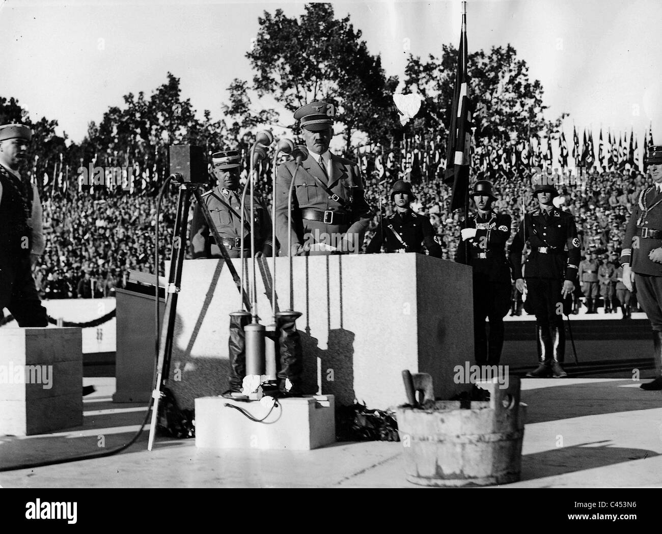 Hitler laying the foundation stone of the new Congress Hall in Nuremberg, 1935 Stock Photo