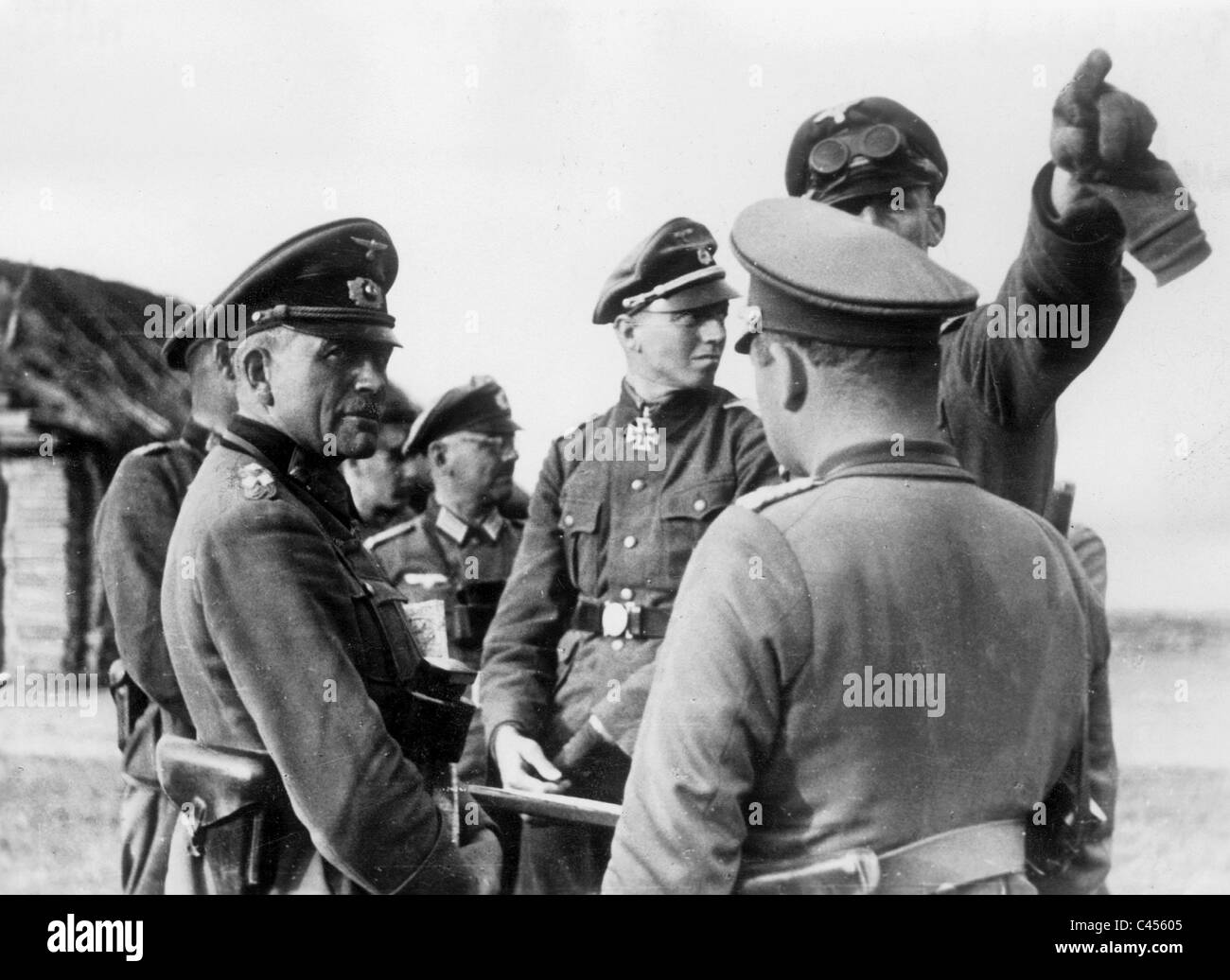 Heinz Guderian and Fritz Klingenberg on the Eastern Front, 1941 Stock Photo