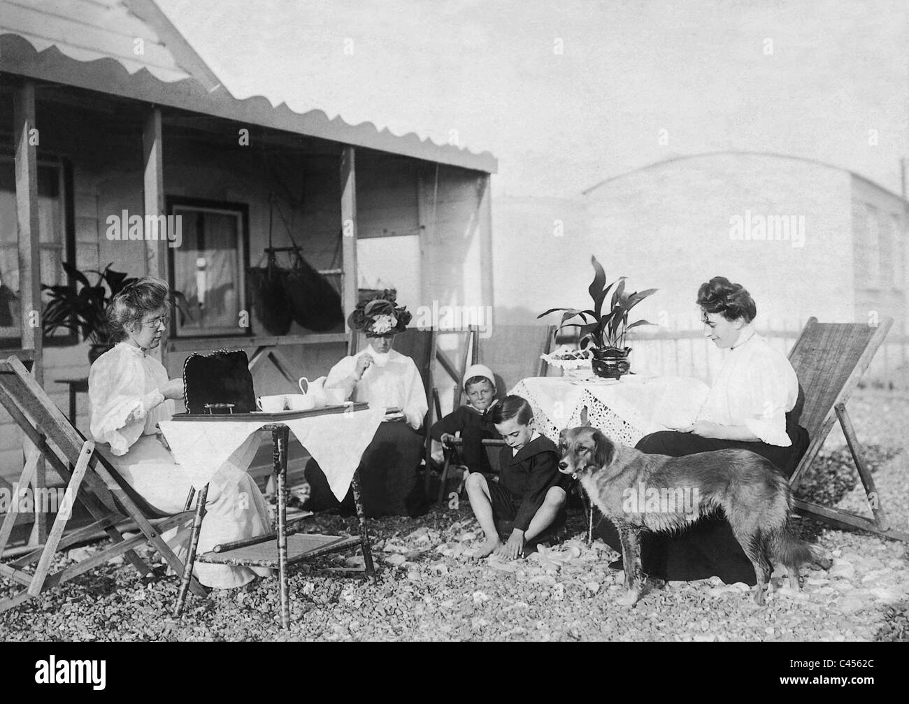 Summer breakfast at a country house, 1907 Stock Photo