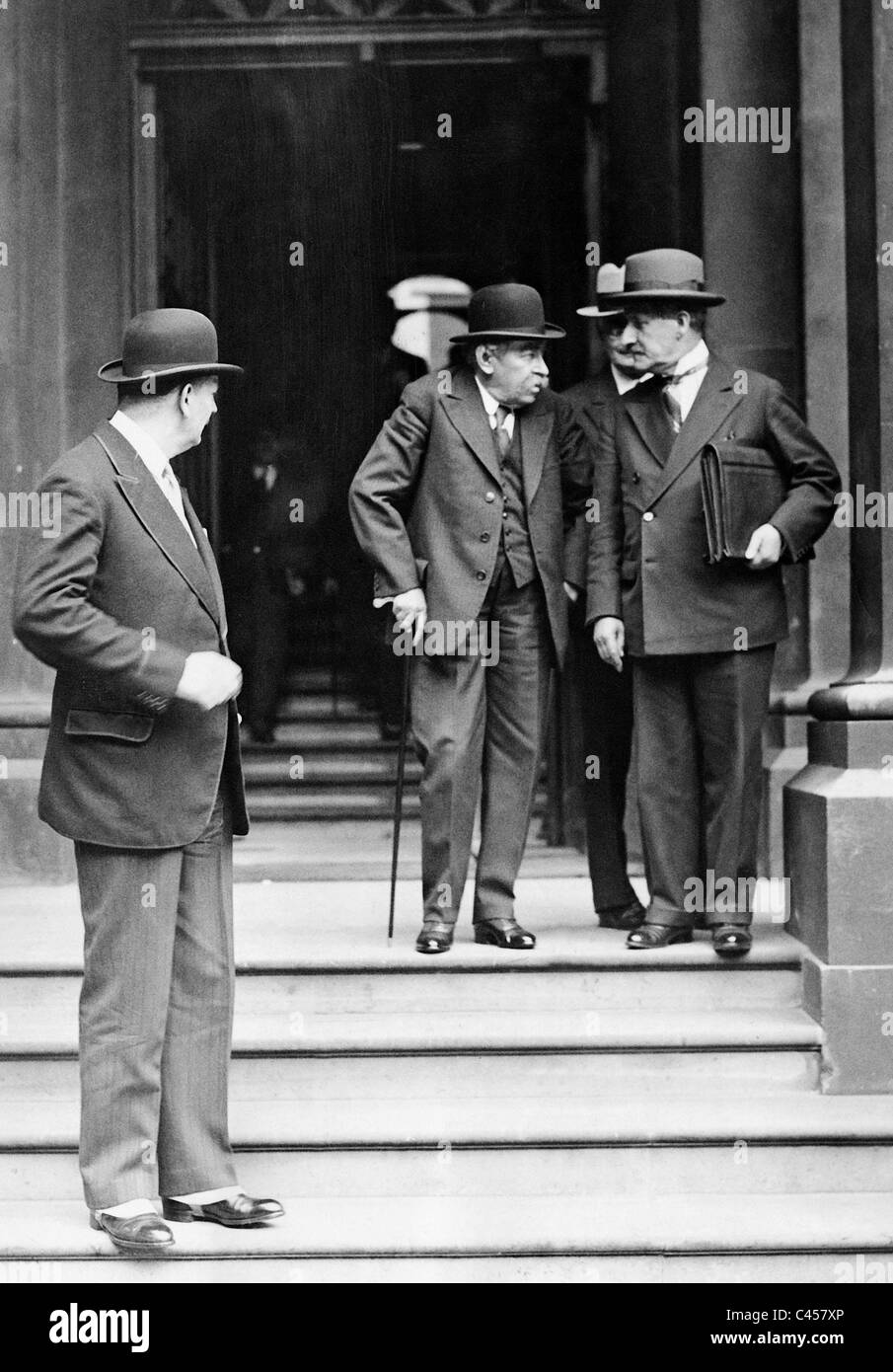 Aristide Briand with Philippe Berthelot at the London Seven Powers