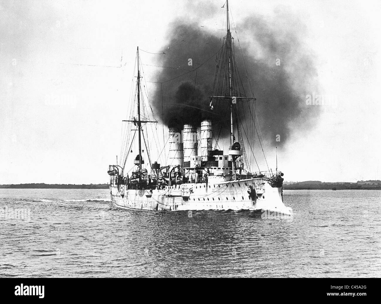 German cruiser 'Leipzig', 1914 Stock Photo Alamy