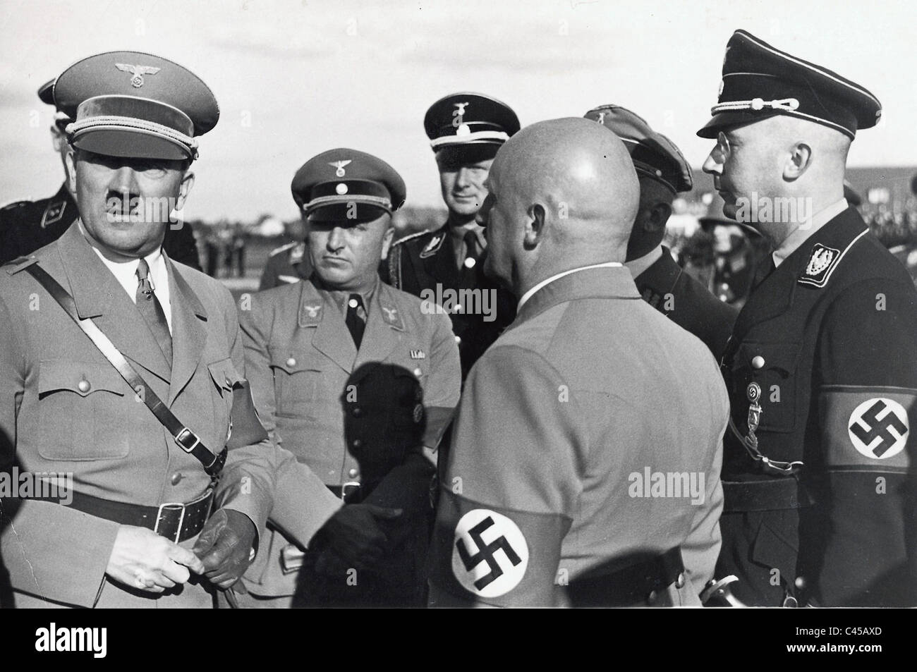 Hitler with party members in Nuremberg, 1938 Stock Photo