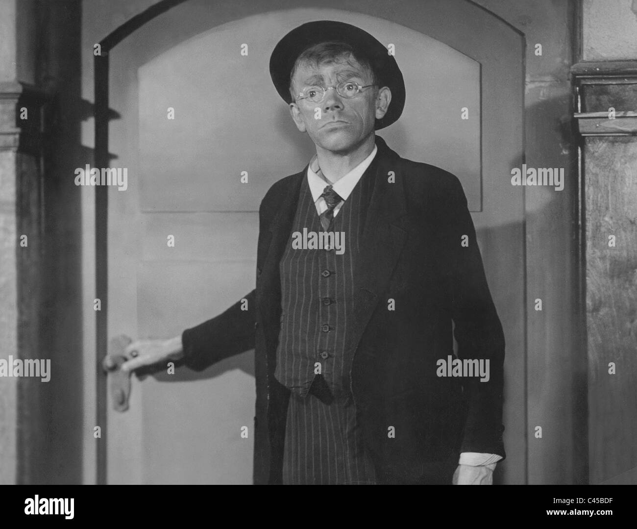 Karl Valentin in 'Donner, Blitz und Sonnenschein', 1936 Stock Photo
